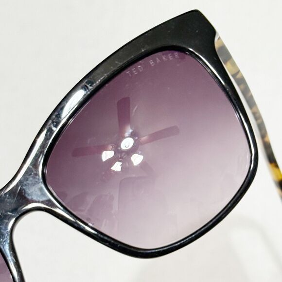 Ted Baker Sunglasses mod. TBW037 Black 55-19-140 Gradient Lens Cat Eye